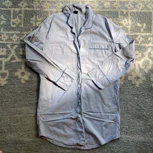 JCrew grey nightshirt in end-on-end cotton. Size XS